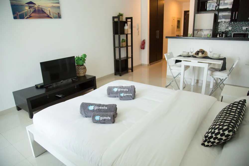 Botanica Tower by Hi Guests Vacation Homes