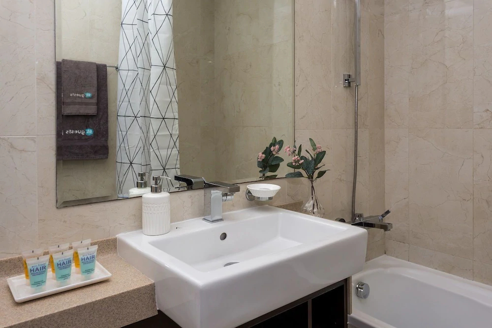 Botanica Tower by Hi Guests Vacation Homes