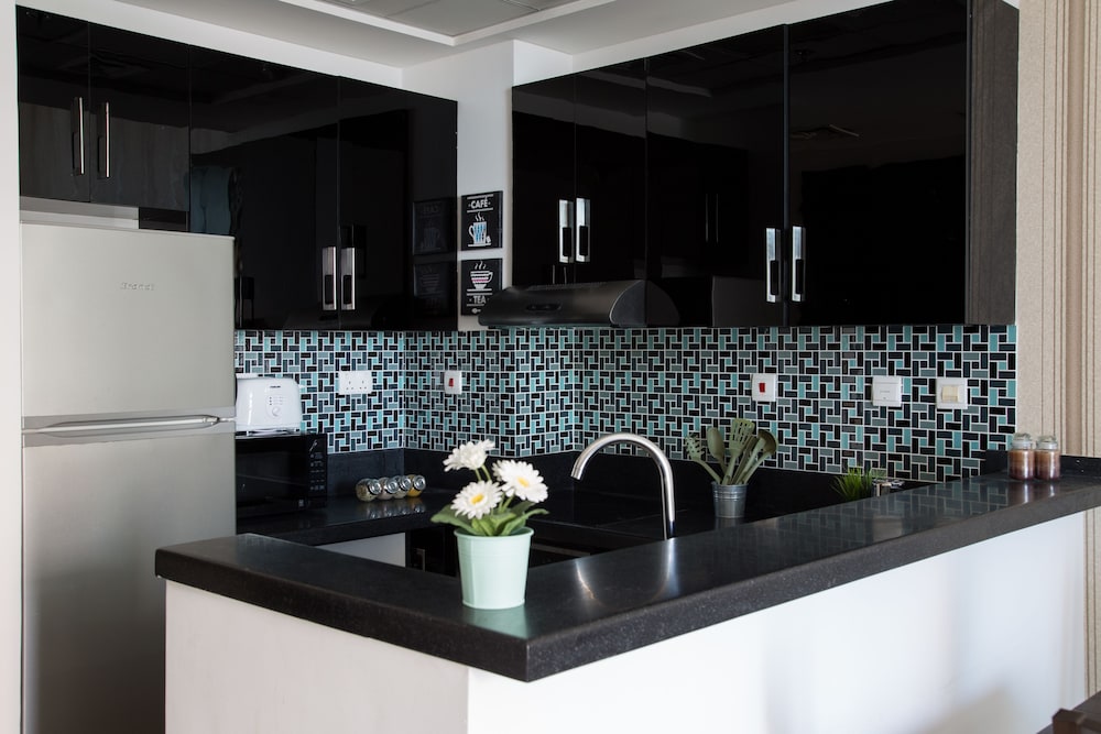 Botanica Tower by Hi Guests Vacation Homes