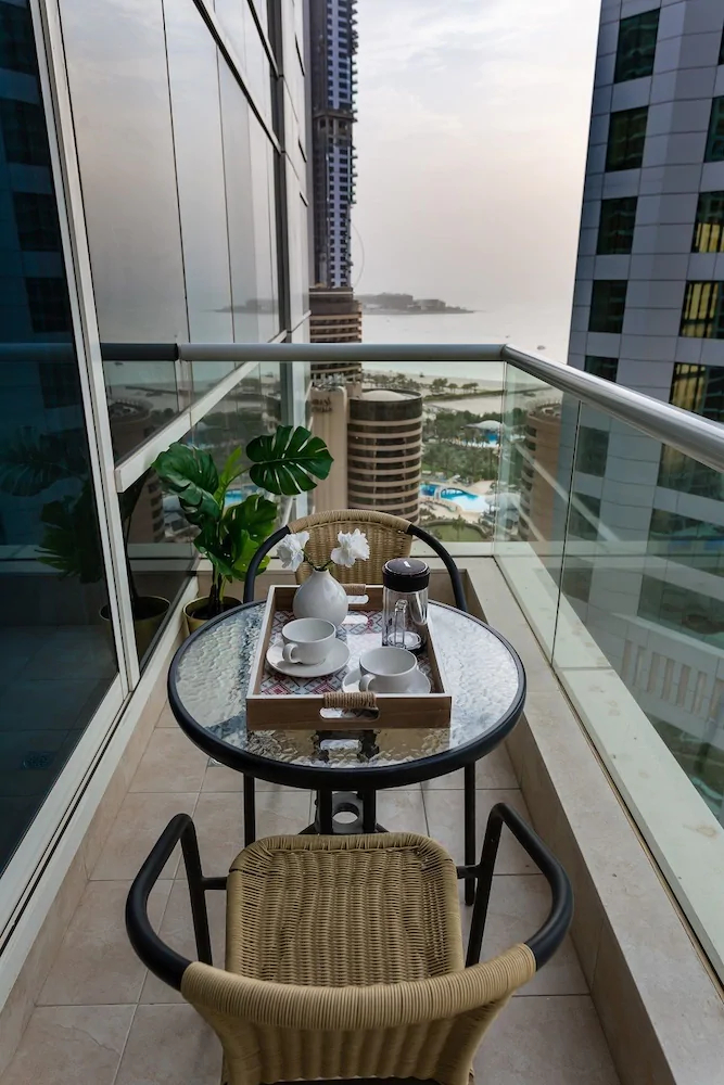 Botanica Tower by Hi Guests Vacation Homes