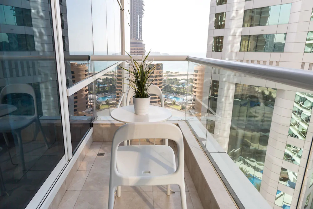 Botanica Tower by Hi Guests Vacation Homes