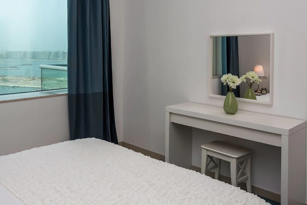 Botanica Tower by Hi Guests Vacation Homes
