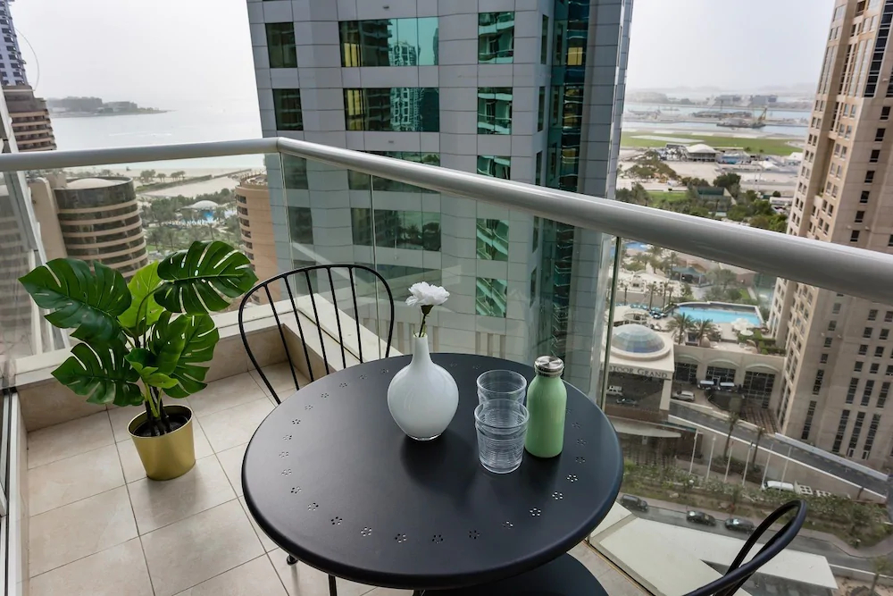 Botanica Tower by Hi Guests Vacation Homes