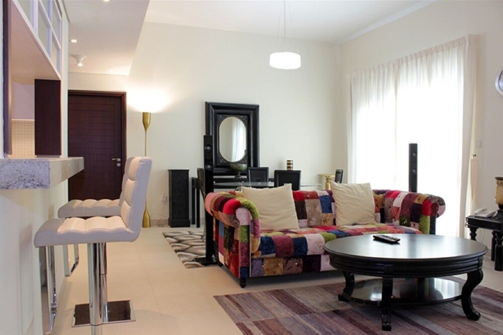 Boulevard Central by New Arabian Holiday Homes