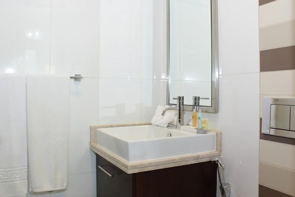 Boulevard Central by New Arabian Holiday Homes