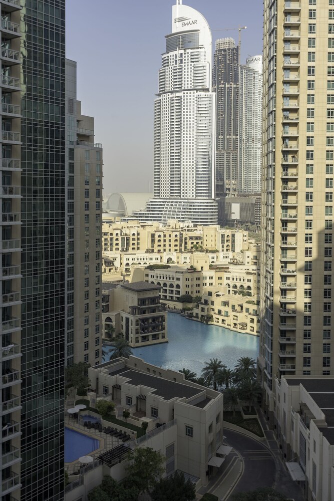 Boulevard Central Tower by One Perfect Stay