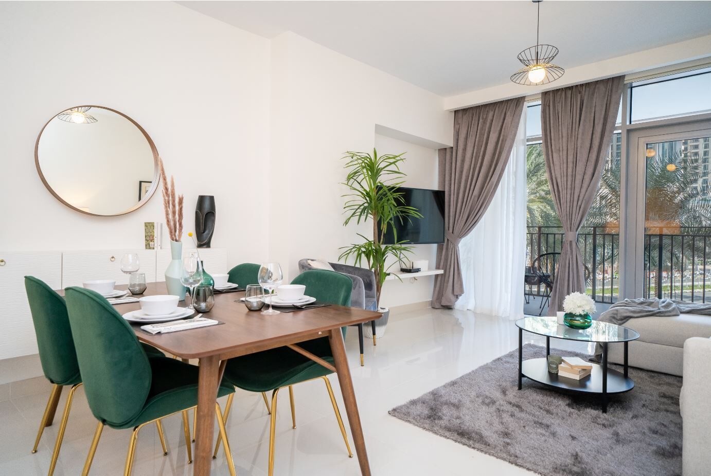 Boulevard Crescent by HiGuests Vacation Homes