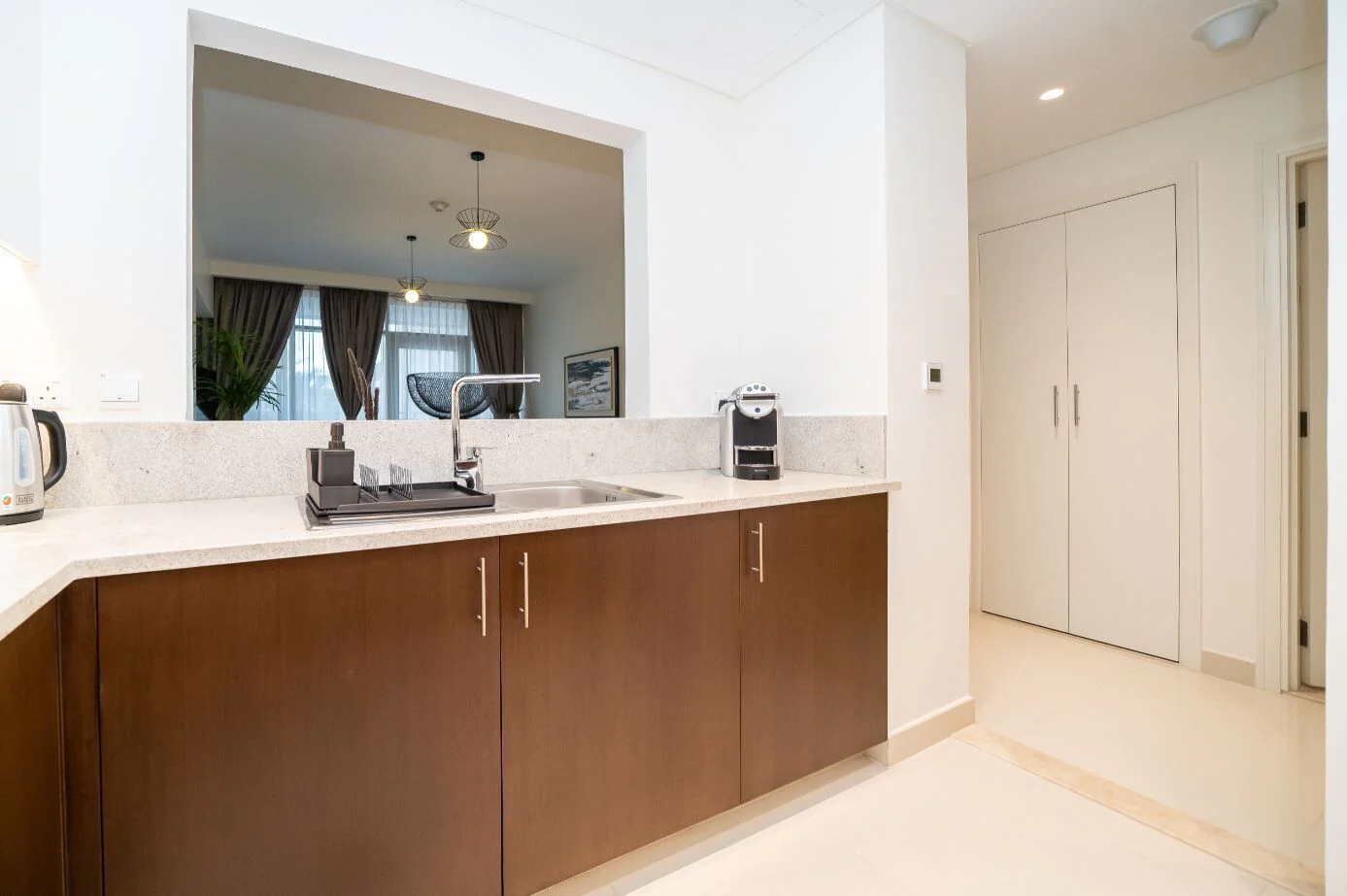 Boulevard Crescent by HiGuests Vacation Homes