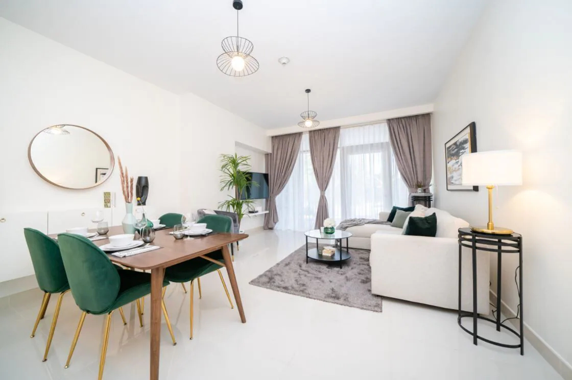 Boulevard Crescent by HiGuests Vacation Homes