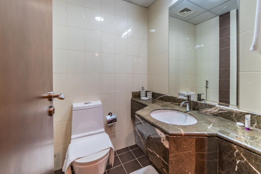 Burj Al Noujum by Vacation Bay