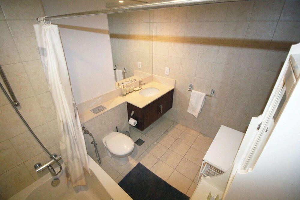 The Residences 7 by R&H