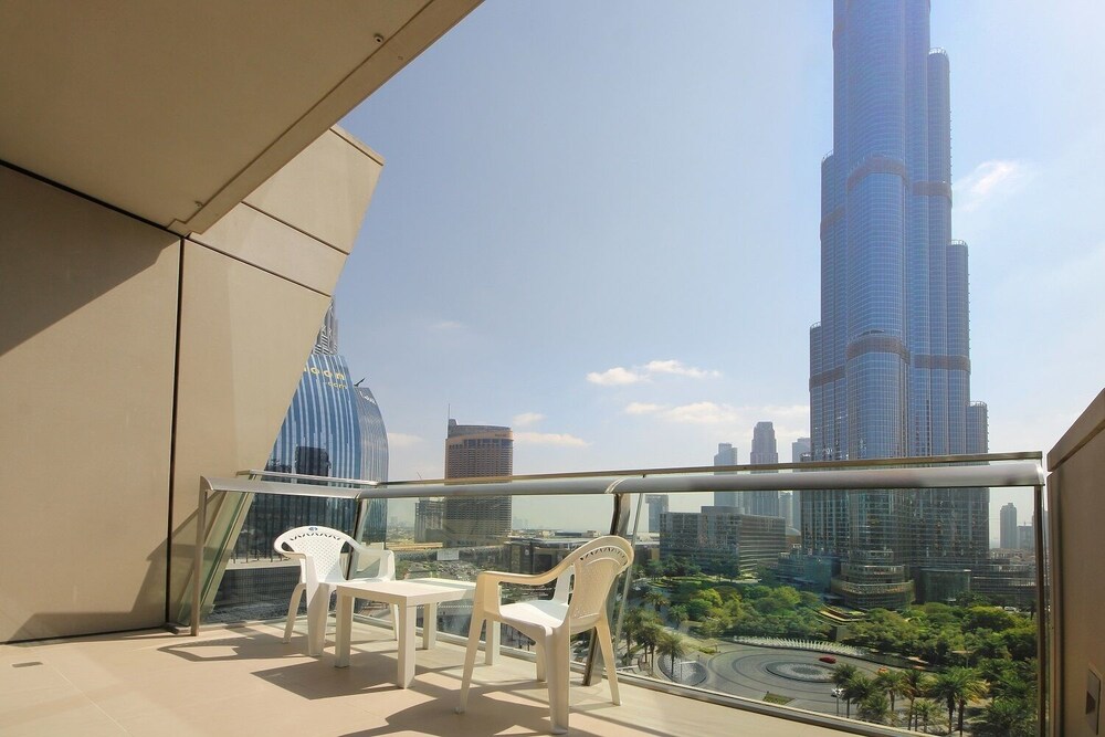 Burj Vista by New Arabian Holiday Homes