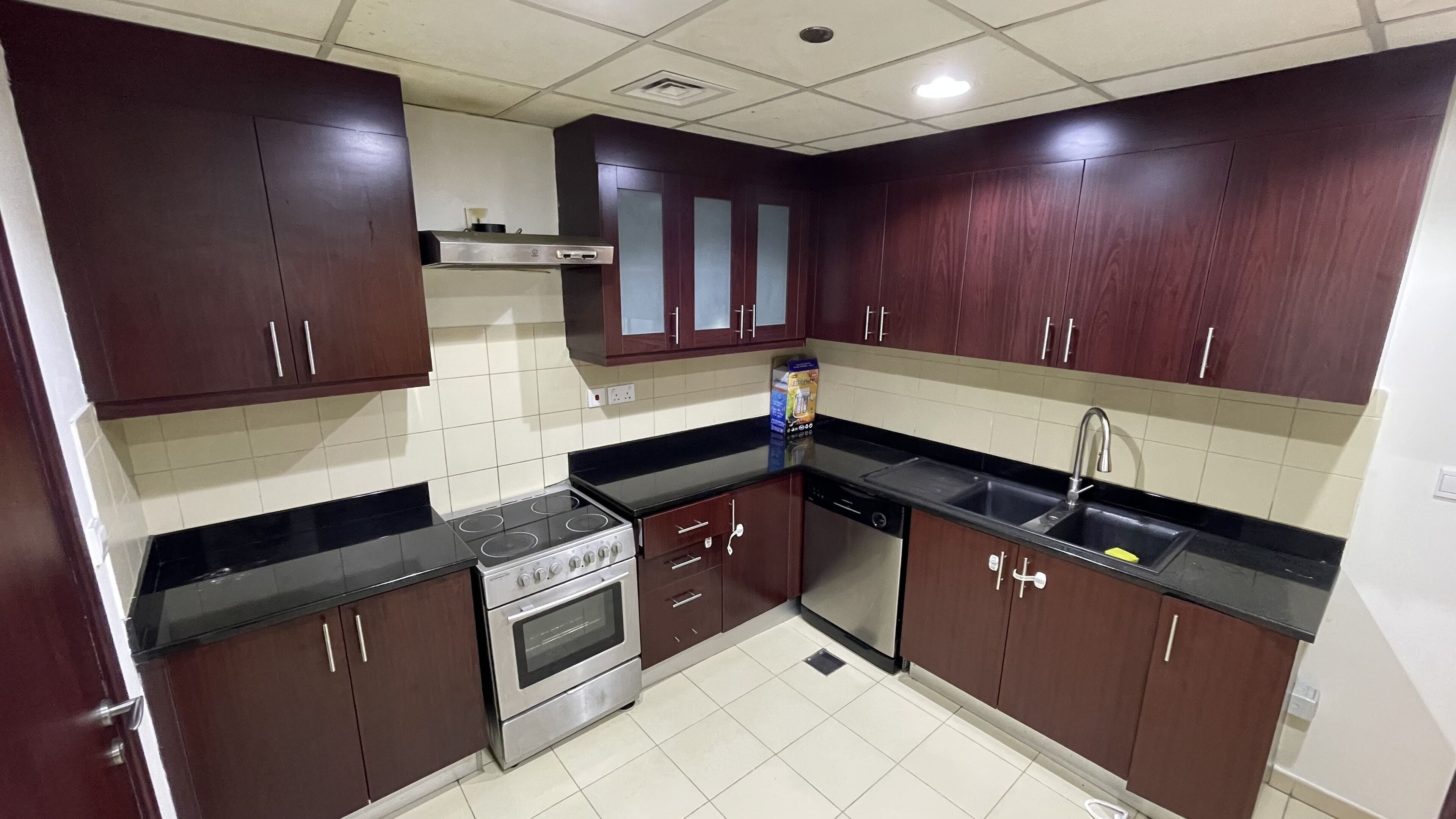 Business Backpackers JBR (BBJ)