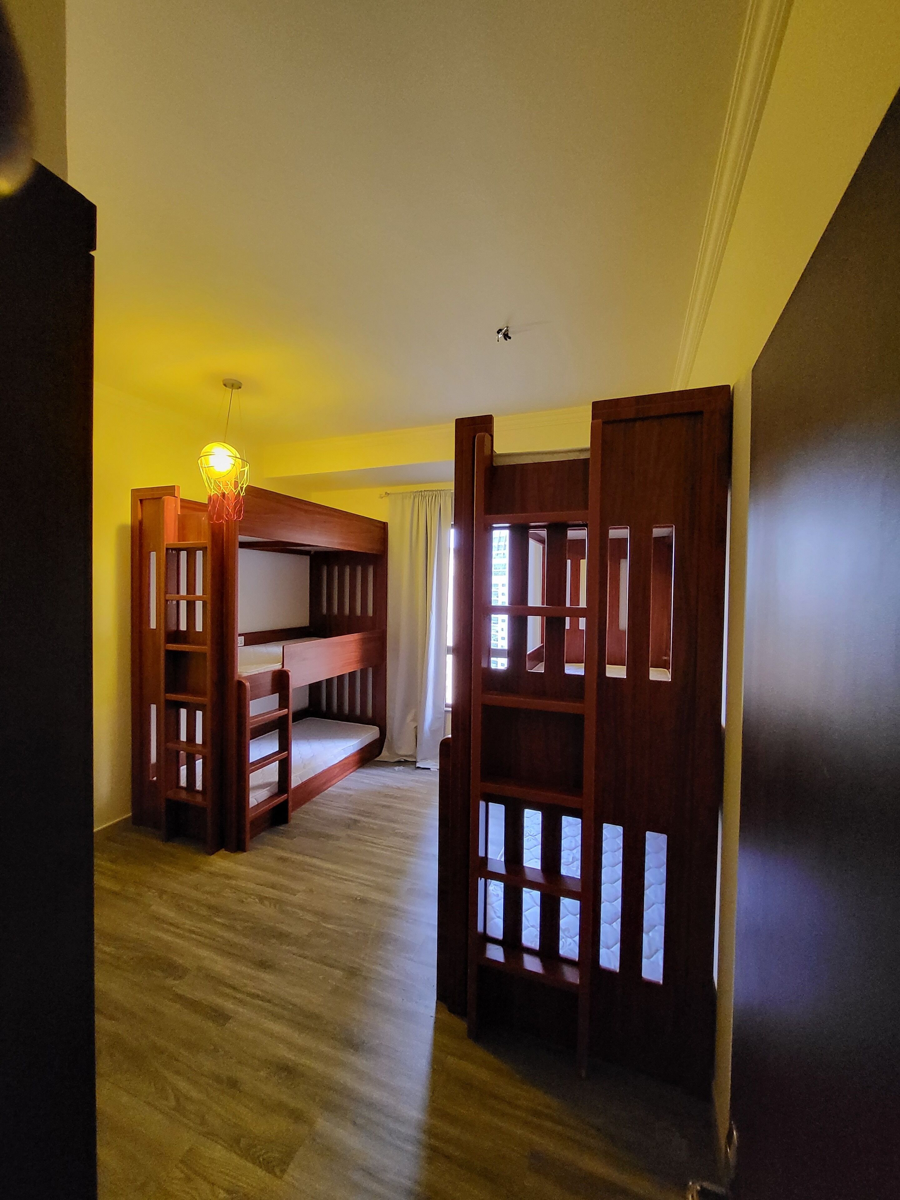 Business Backpackers JBR (BBJ)