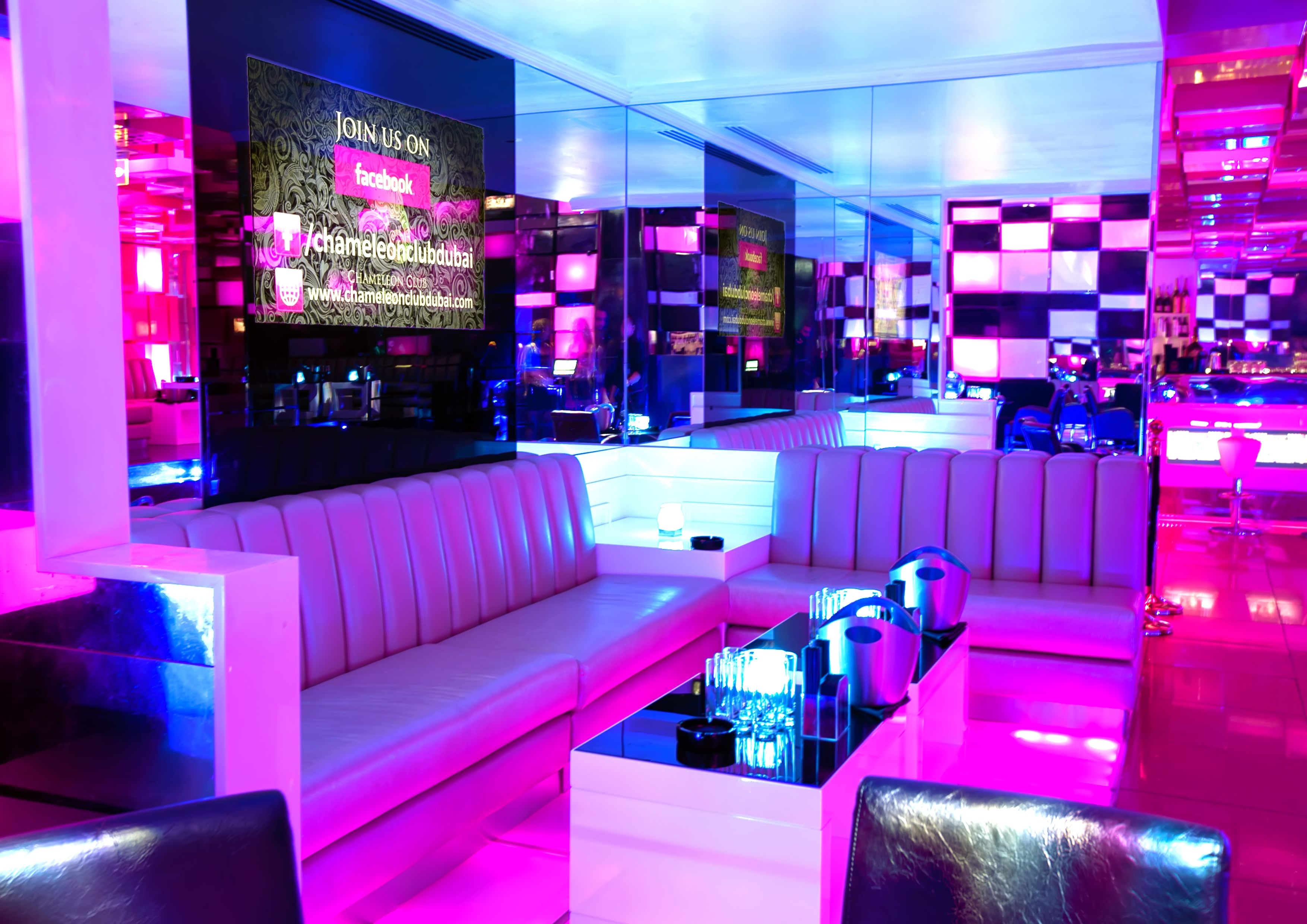 Social Hotel
