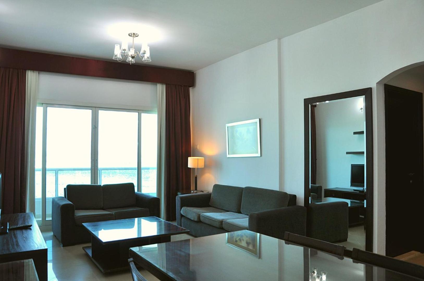 Care Holiday Home - Barsha Heights