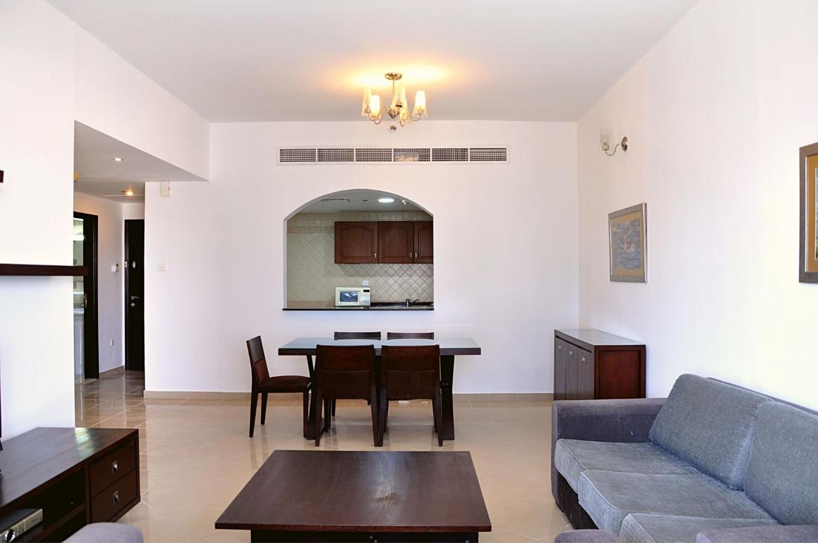 Care Holiday Home - Barsha Heights