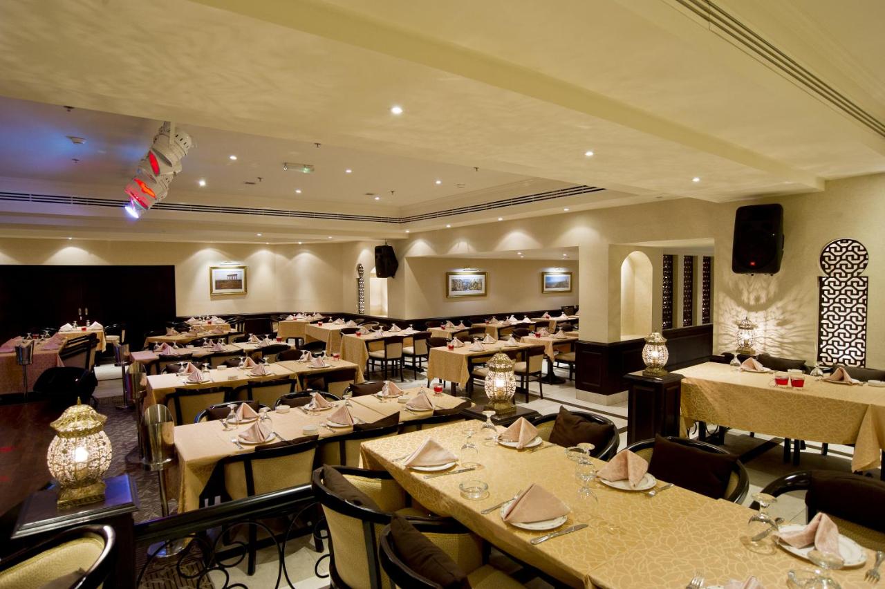 Carlton Tower Hotel Dubai