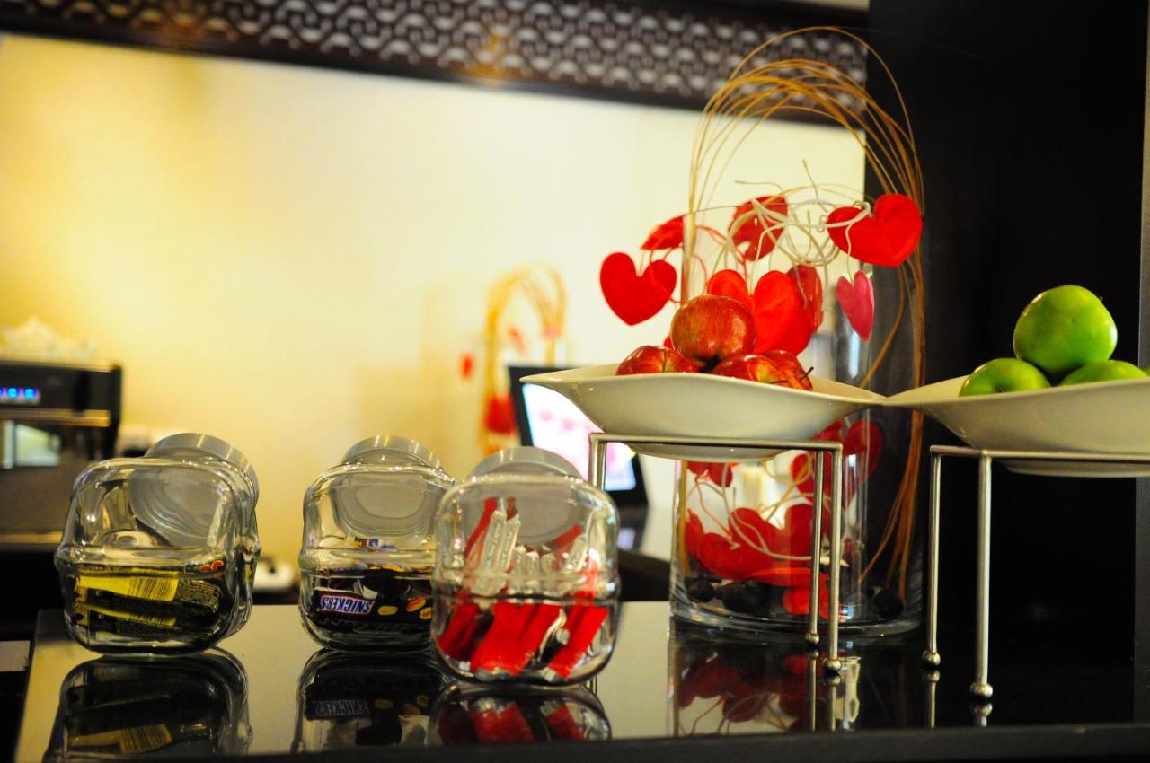 Carlton Tower Hotel Dubai
