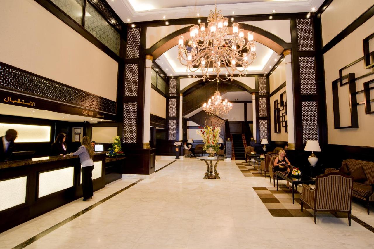 Carlton Tower Hotel Dubai