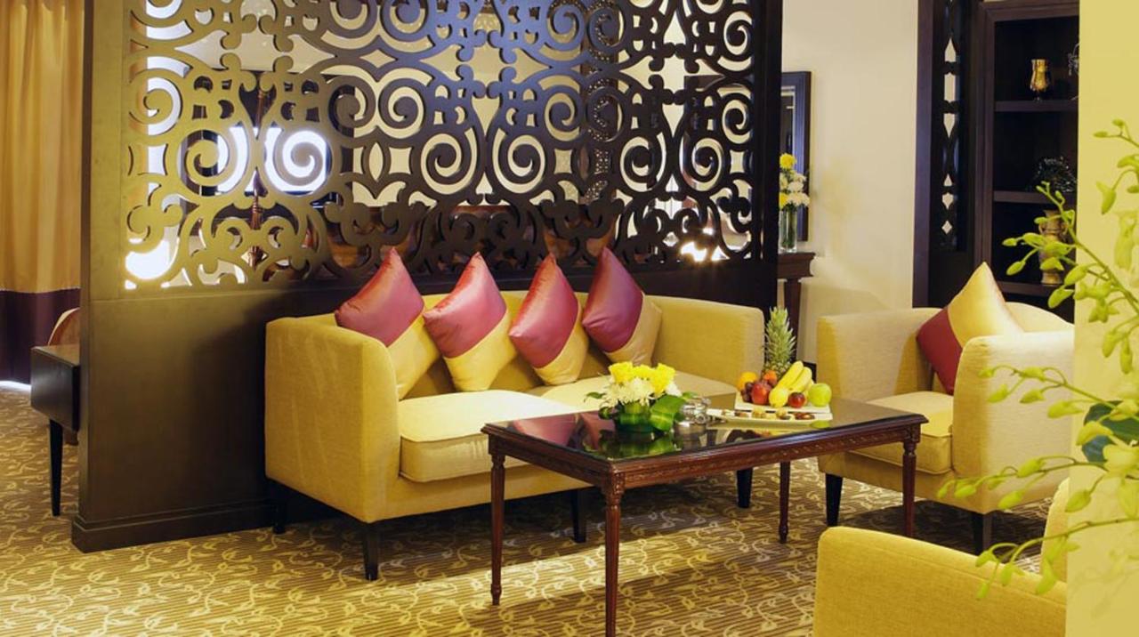 Carlton Tower Hotel Dubai