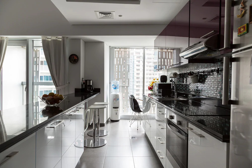 Cayan Tower by HiGuests Vacation Homes