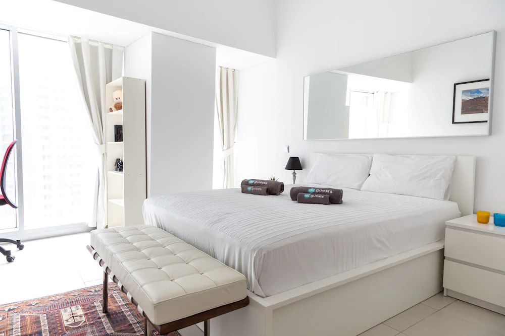 Cayan Tower by HiGuests Vacation Homes