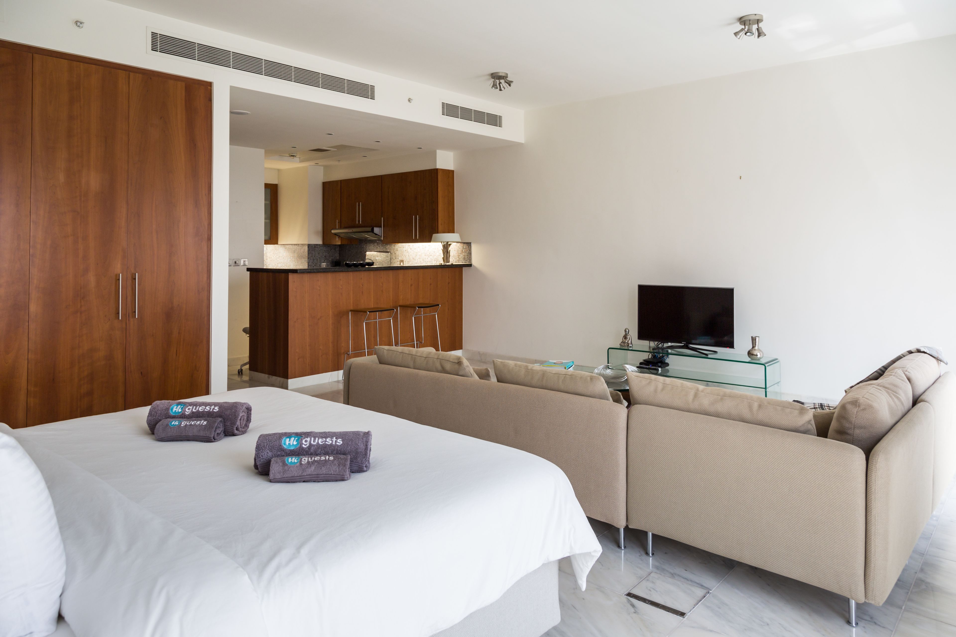 Central Park Towers by Higuests Vacation Homes