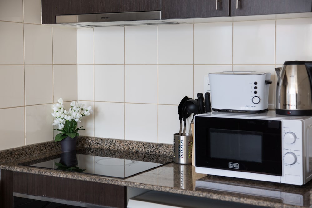 Central Tower by Hi Guests Vacation Homes