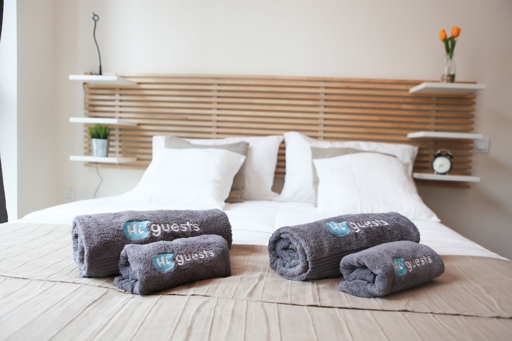 Central Tower by Hi Guests Vacation Homes