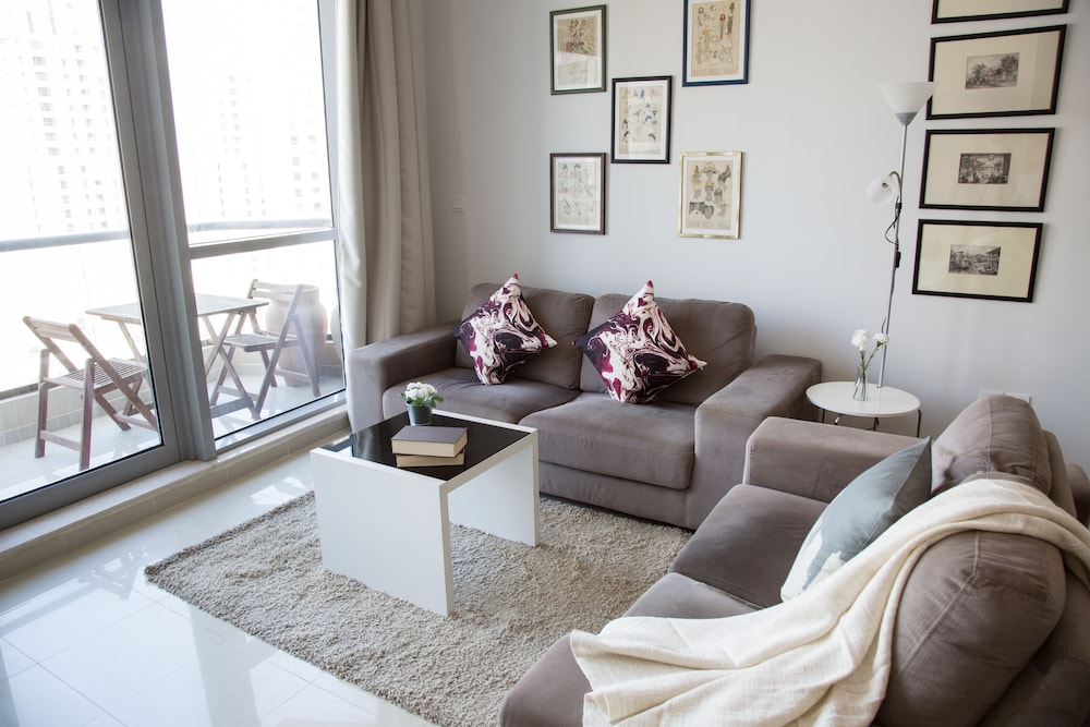 Central Tower by Hi Guests Vacation Homes
