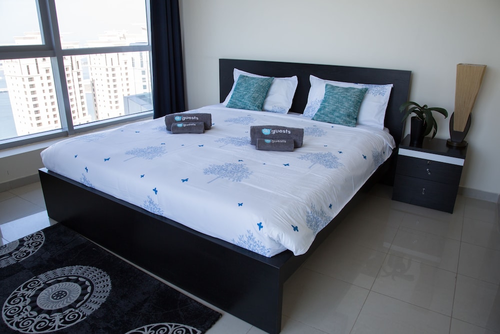 Central Tower by Hi Guests Vacation Homes
