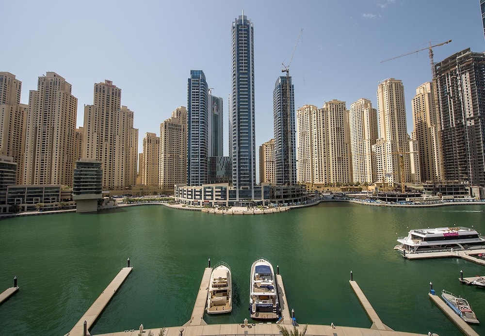 Central Tower by Hi Guests Vacation Homes