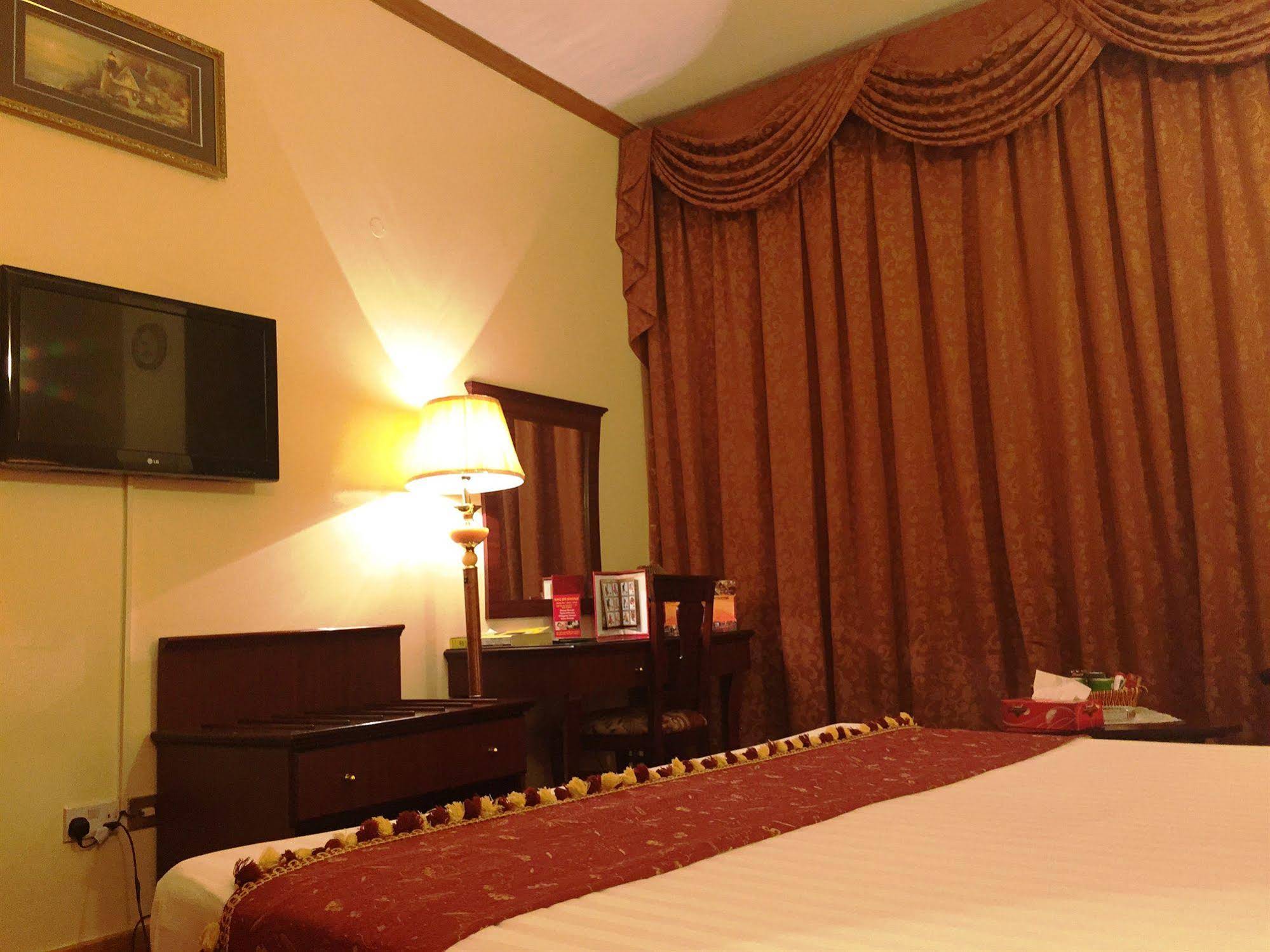 Kings Square Hotel