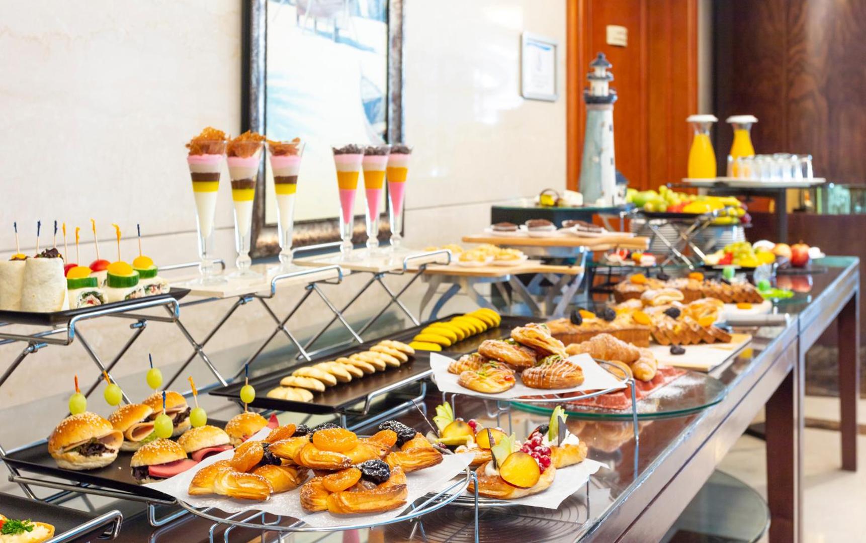 City Seasons Hotel Dubai