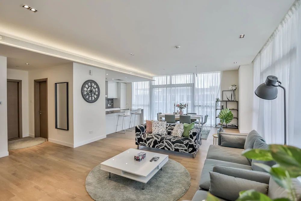 City Walk 16 by Driven Holiday Homes