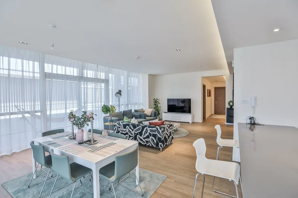 City Walk 16 by Driven Holiday Homes