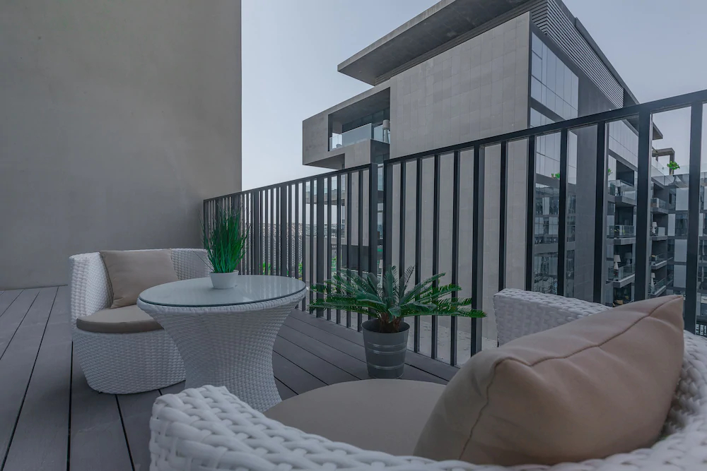 City Walk 2A by Fam Living