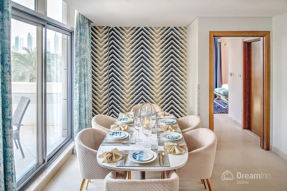 Claren Towers by Dream Inn Dubai