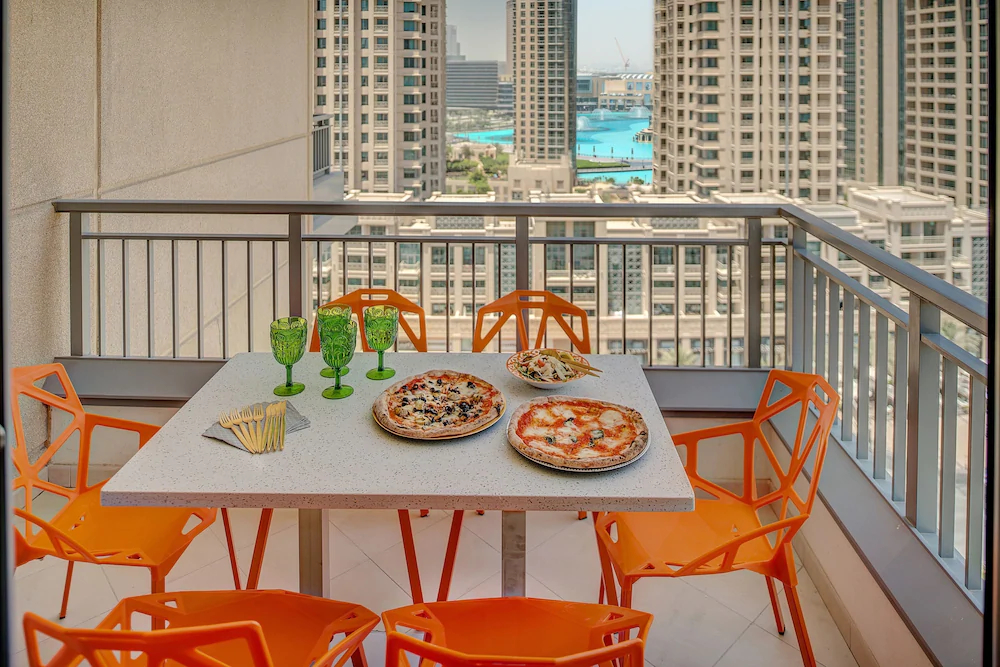 Claren Towers by Dream Inn Dubai