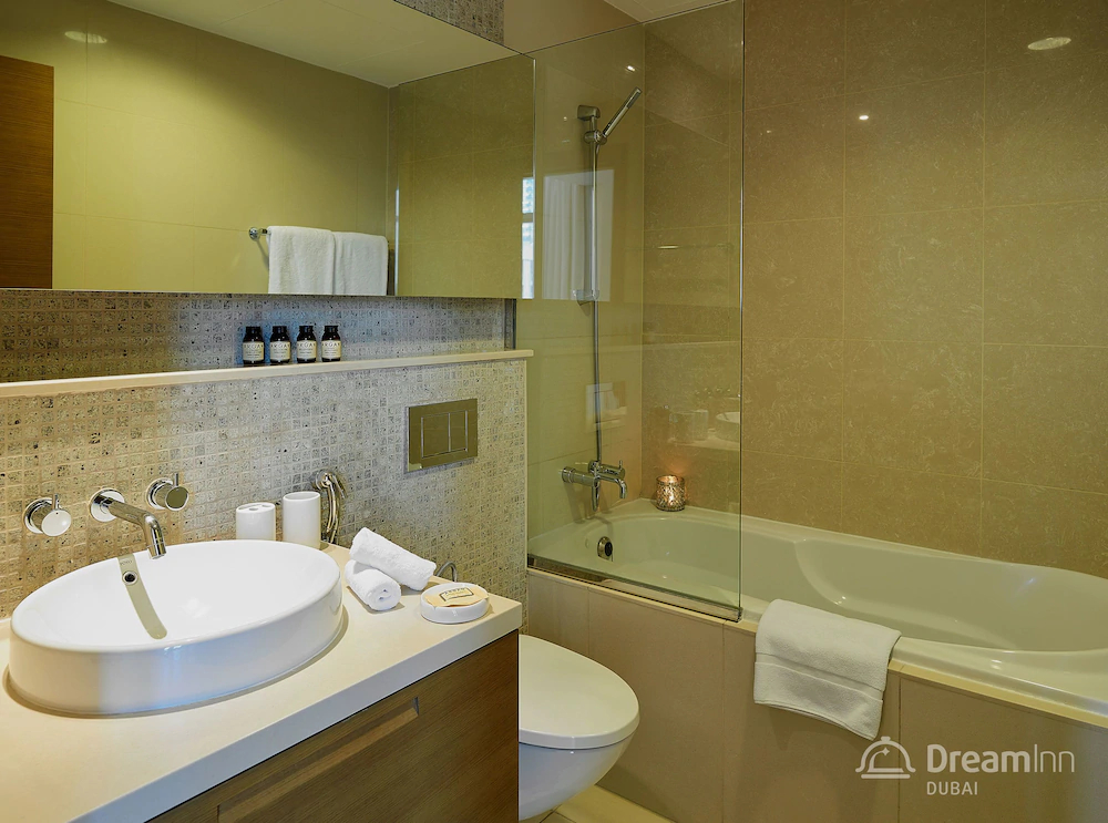 Claren Towers by Dream Inn Dubai