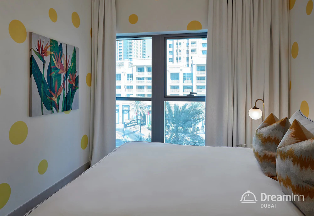 Claren Towers by Dream Inn Dubai