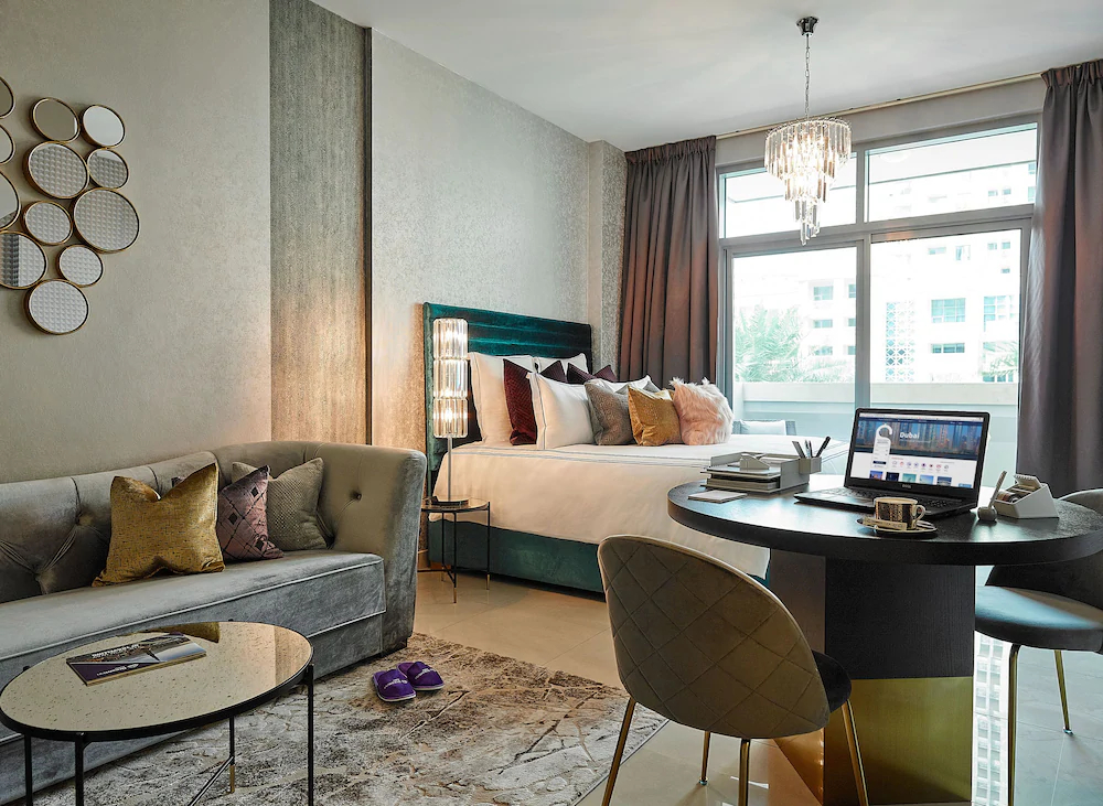 Claren Towers by Dream Inn Dubai