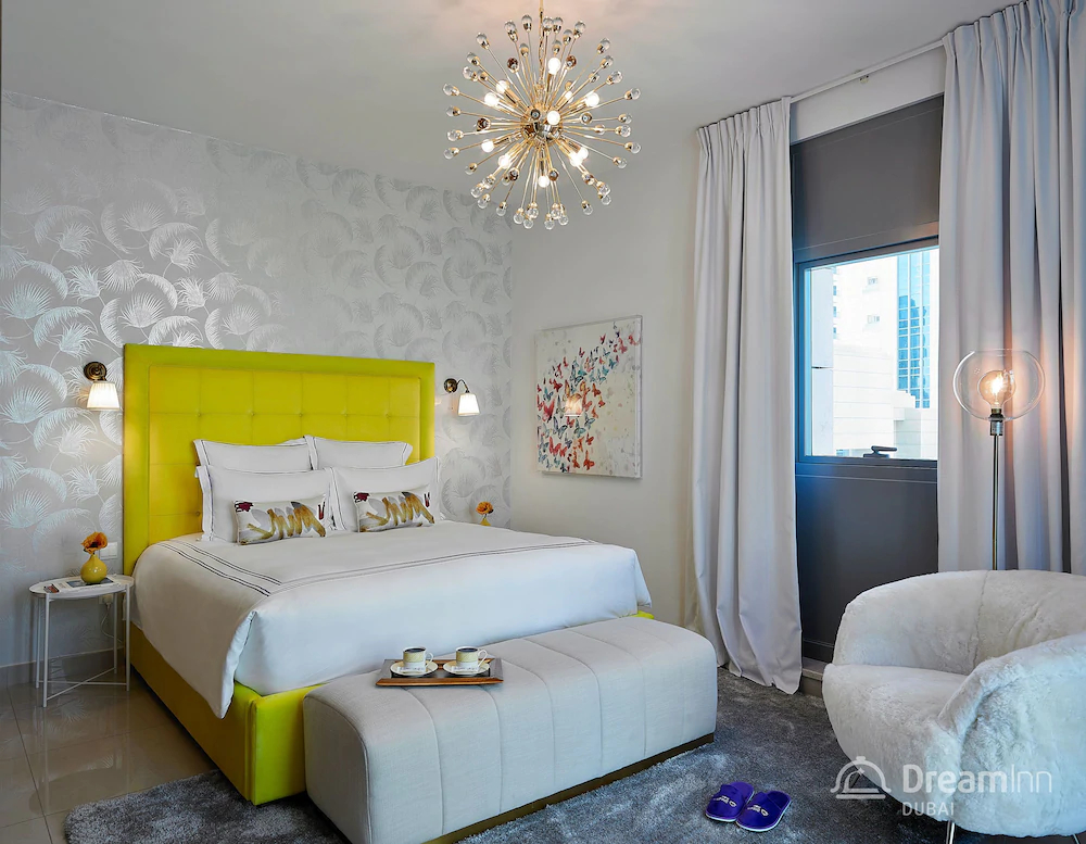 Claren Towers by Dream Inn Dubai