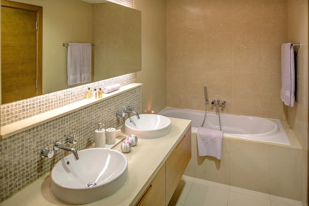 Claren Towers by Dream Inn Dubai