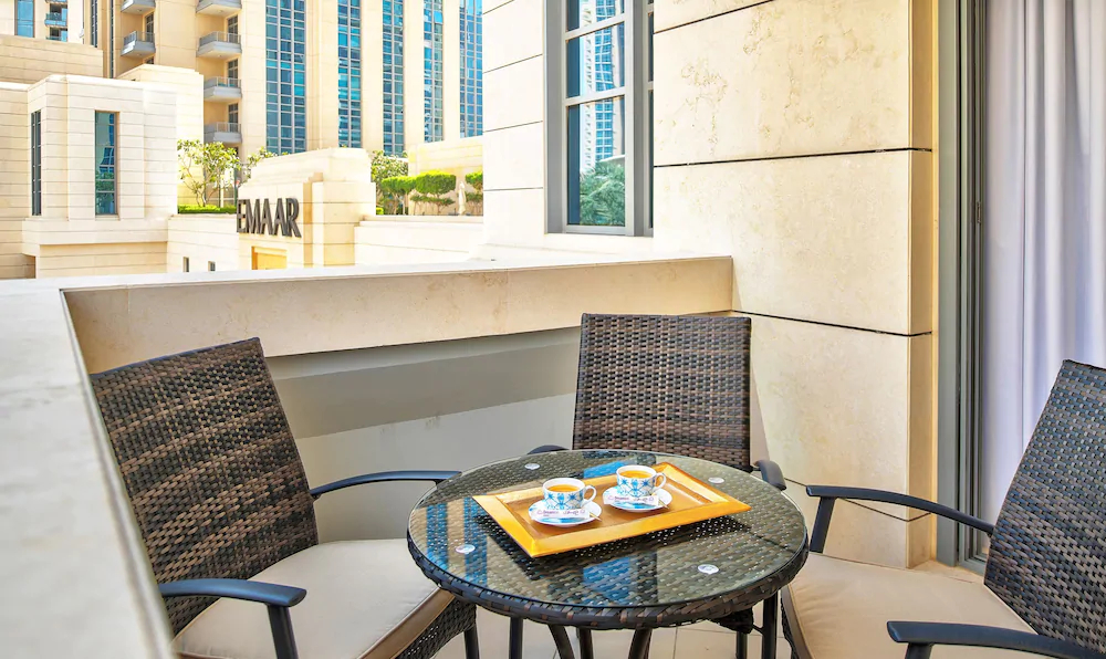 Claren Towers by Dream Inn Dubai