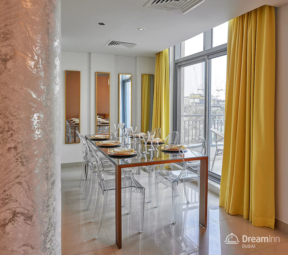 Claren Towers by Dream Inn Dubai