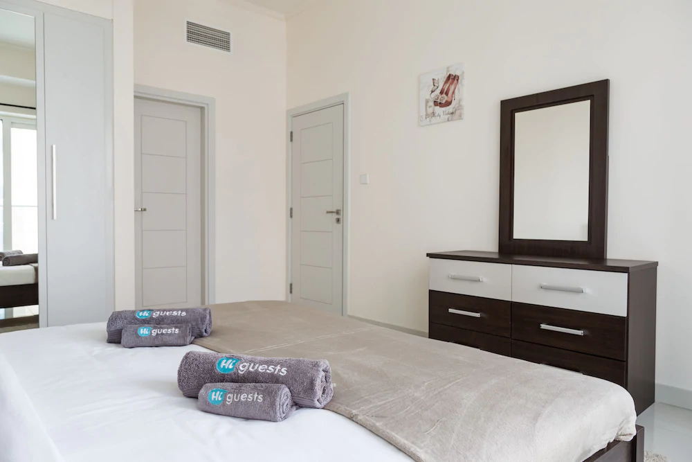 Damac Heights by HiGuests Vacation Homes
