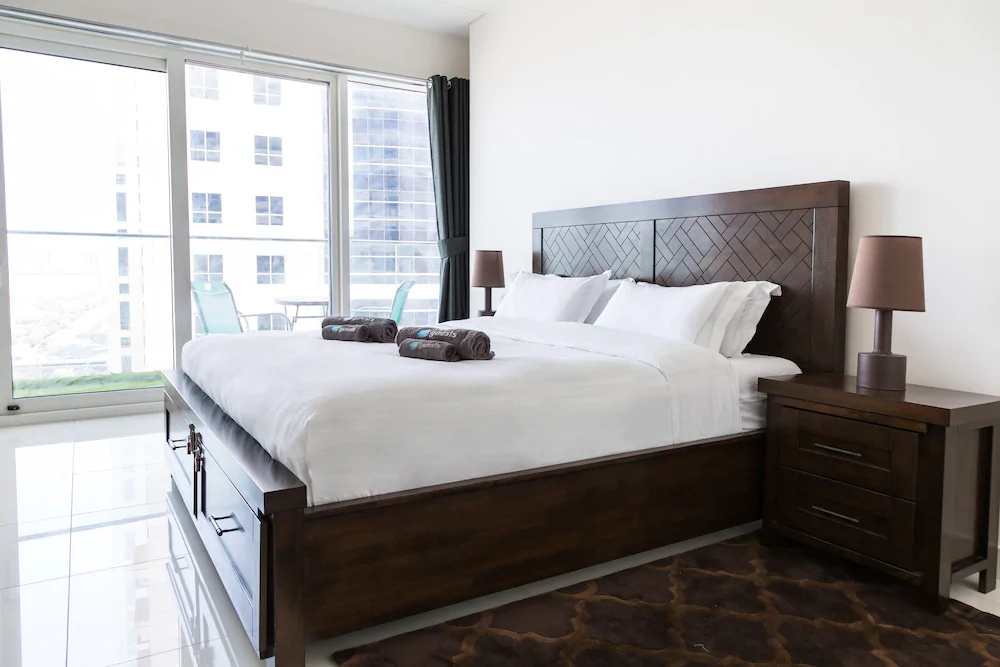 Damac Heights by HiGuests Vacation Homes