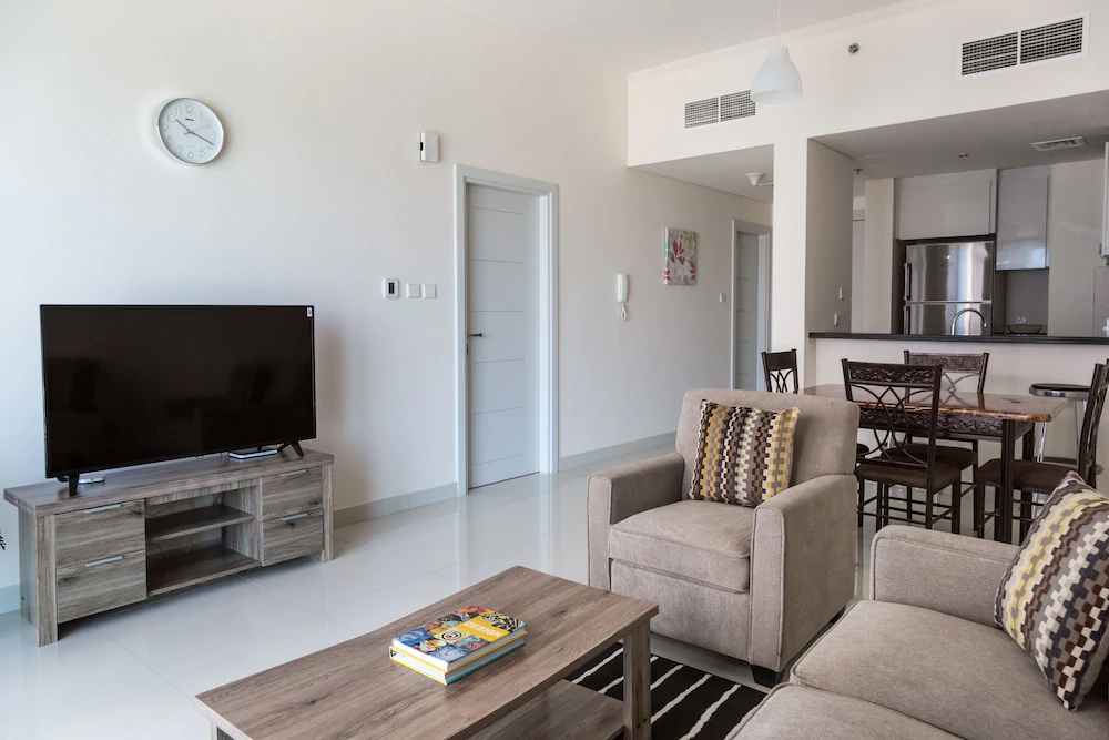 Damac Heights by HiGuests Vacation Homes